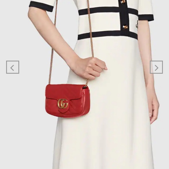 Gucci Marmont Bag in Hibiscus Red - Picture 2 of 10